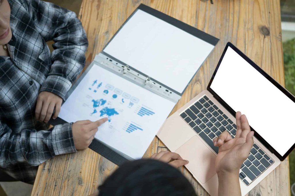 Business Intelligence vs. Predictive Analytics